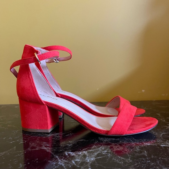 Red Aldo Heels - Picture 6 of 8